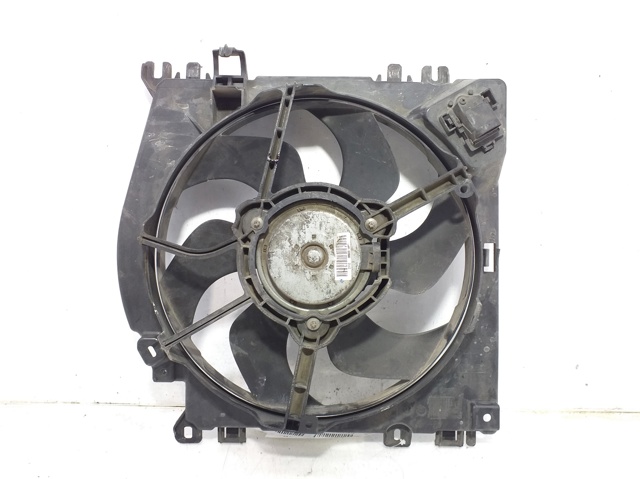 Wentylator elektryczny układu chłodzenia kompletny (silnik+wirnik) 7701068309 RENAULT