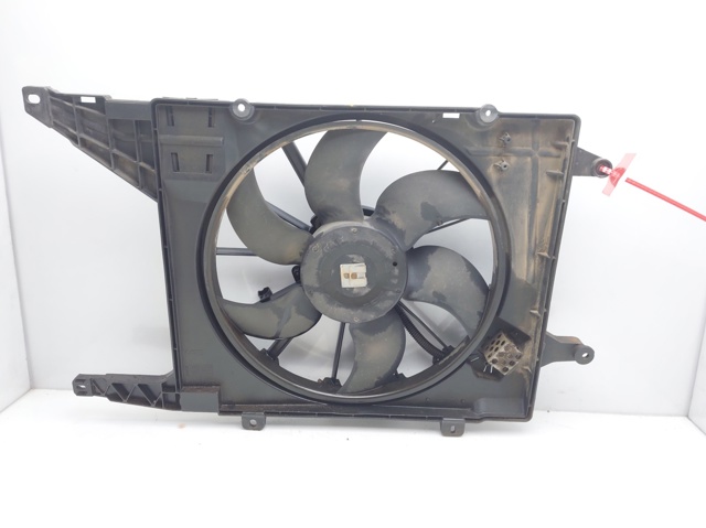 Wentylator elektryczny układu chłodzenia kompletny (silnik+wirnik) 7701070217 RENAULT