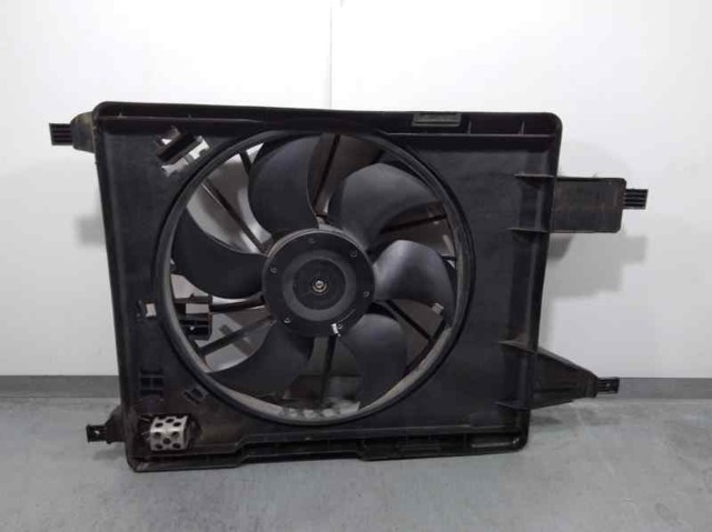 Wentylator elektryczny układu chłodzenia kompletny (silnik+wirnik) 7701070353 RENAULT