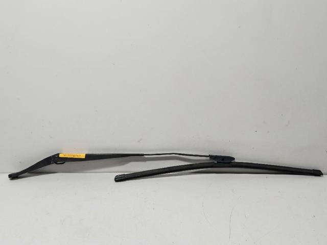 Ramię wycieraczki szyby przedniej do Renault Clio BR01, CR01