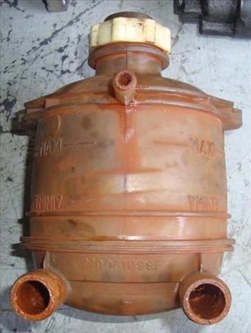 Zbiorniczek wyrównawczy układu chłodzenia 7701203218 RENAULT