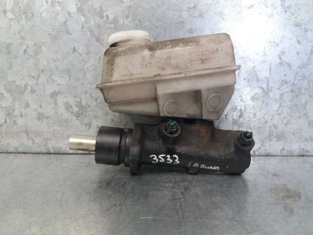 Główny cylinder hamulców 7701205484 RENAULT