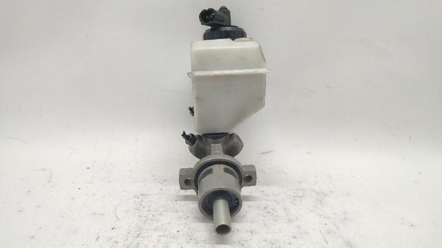 7701205742 Renault (RVI)