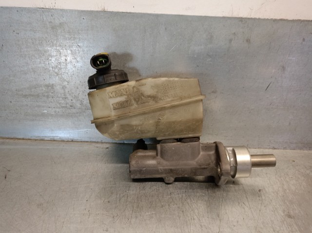 7701206792 Renault (RVI)
