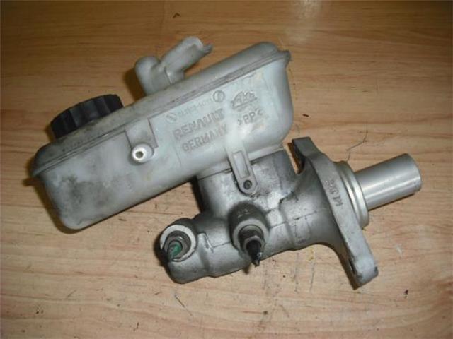 Cylinder hamulcowy Renault Laguna