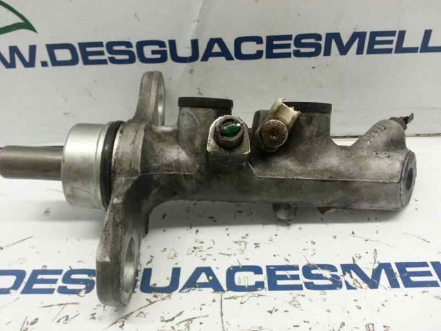 Główny cylinder hamulców 7701207697 RENAULT