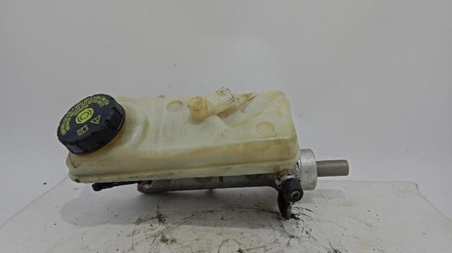 Główny cylinder hamulców 7701207697 RENAULT
