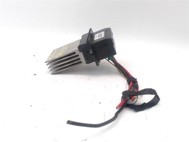 Rezystor wentylatora nagrzewnicy (ogrzewacza kabiny) 7701207718 RENAULT