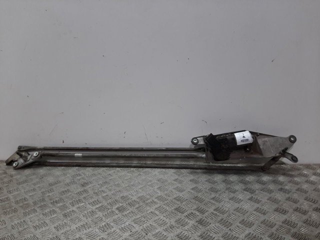 Silniczek wycieraczki szyby przedniej 7701208057 RENAULT