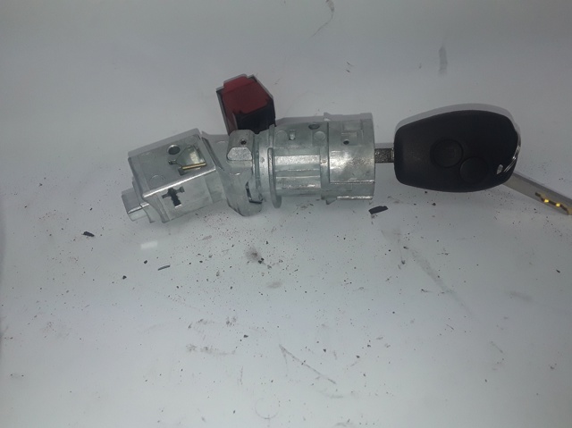 7701208408 Renault (RVI)