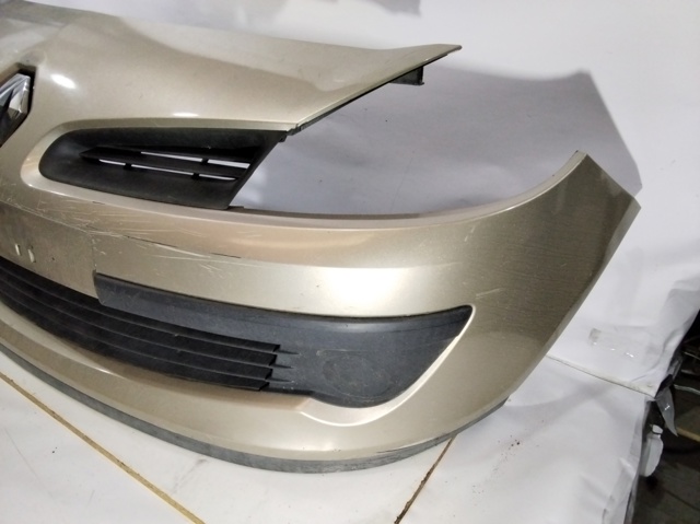 7701208681 Renault (RVI)