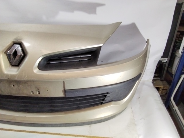 7701208681 Renault (RVI)