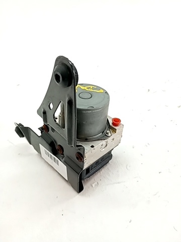 Sterownik ABS  hydrauliczny 7701209606 RENAULT