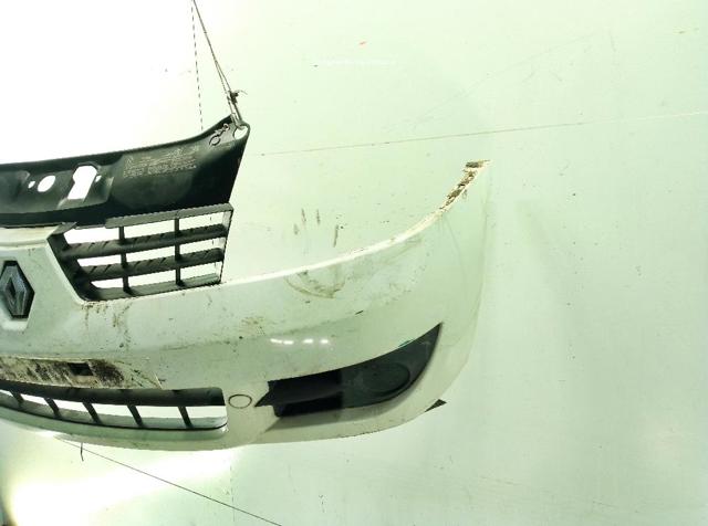 Zderzak przedni Renault Clio LB0, LB1, LB2