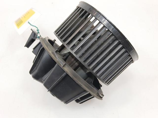 Silniczek wentylatora nagrzewnicy (ogrzewacza wnętrza) 7701209802 RENAULT