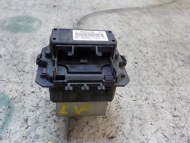 Rezystor wentylatora nagrzewnicy (ogrzewacza kabiny) 7701209850 RENAULT