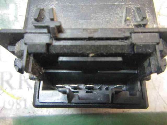 Rezystor wentylatora nagrzewnicy (ogrzewacza kabiny) 7701209850 RENAULT