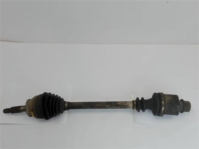 Półoś napędowa przednia 7701351172 RENAULT