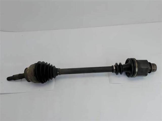 Półoś napędowa przednia 7701351172 RENAULT
