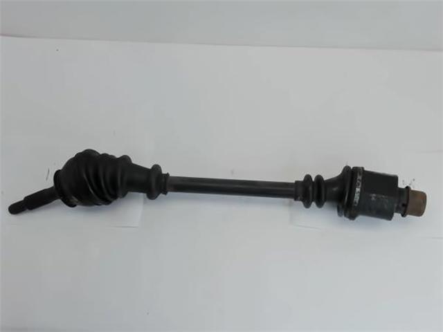 Półoś napędowa przednia 7701351172 RENAULT