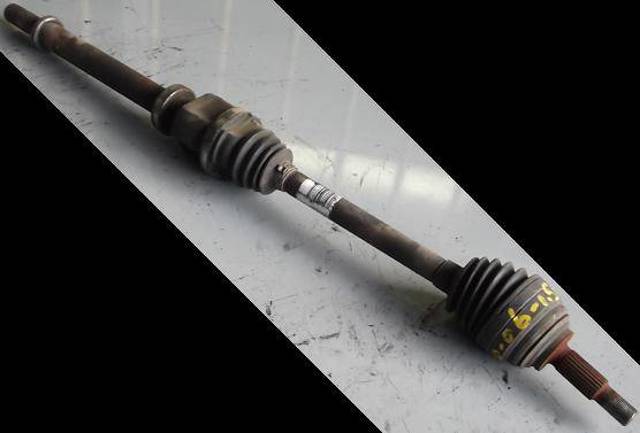 Półoś napędowa przednia prawa 7701352775 RENAULT