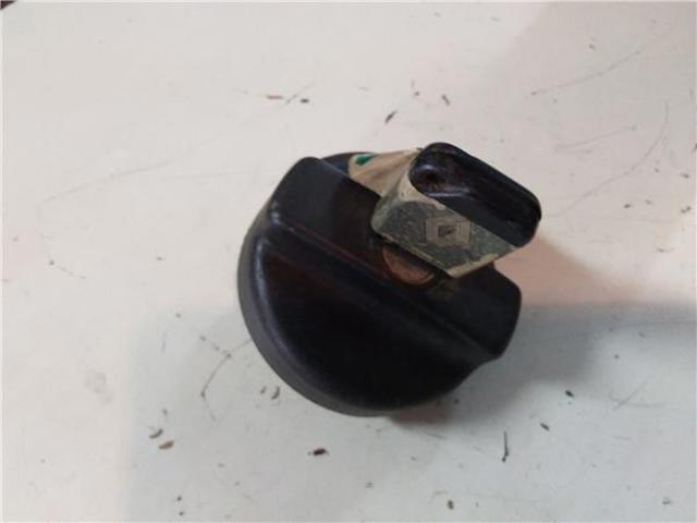 Korek wlewu paliwa Renault 11 BC37
