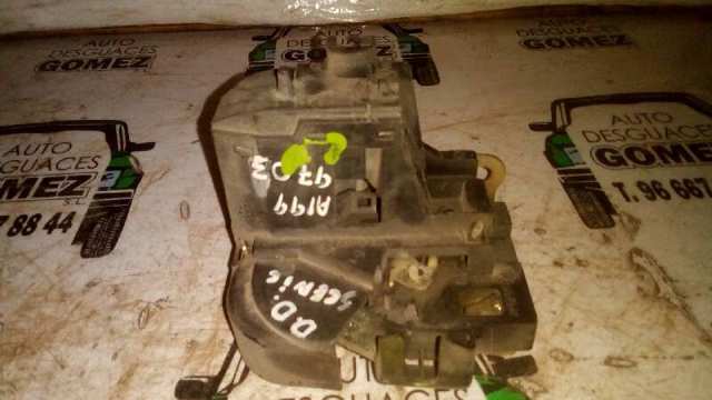 Zamek drzwi przednich prawych 7701469181 RENAULT
