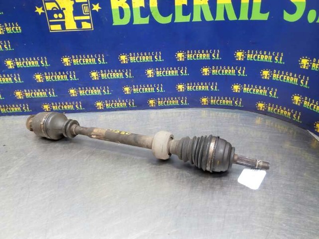 Półoś napędowa przednia prawa 7701469375 RENAULT