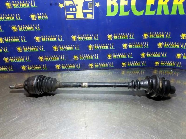Półoś napędowa przednia prawa 7701469375 RENAULT