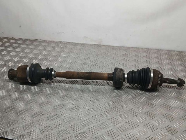 Półoś napędowa przednia prawa 7701469375 RENAULT