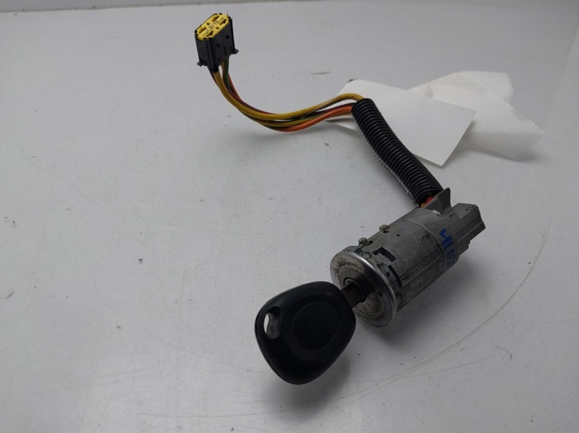 Zestaw wkładek zamków 7701469419 RENAULT