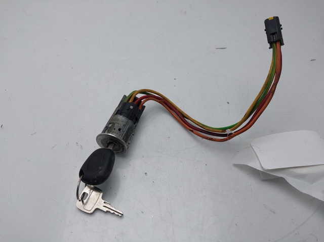 Zestaw wkładek zamków 7701469419 RENAULT