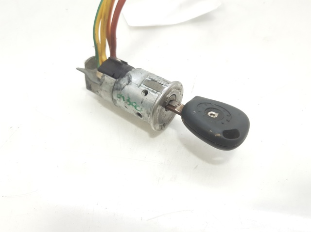 Zestaw wkładek zamków 7701469419 RENAULT