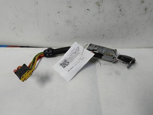 Zestaw wkładek zamków 7701469419 RENAULT