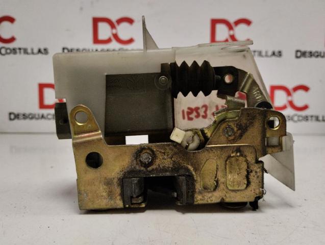 Zamek drzwi tylnych prawych 7701469941 RENAULT