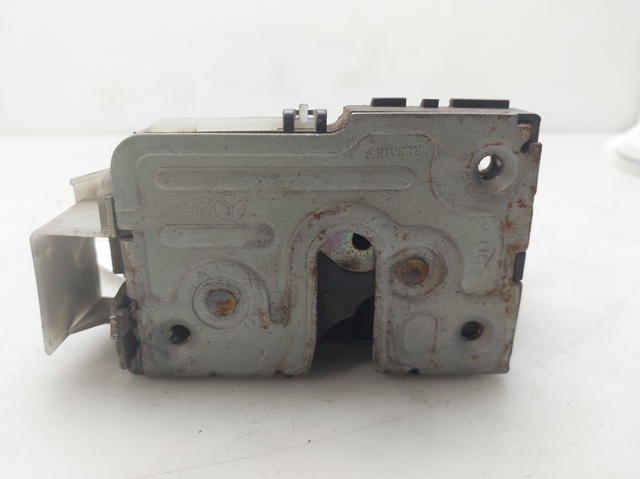 Zamek drzwi tylnych prawych 7701469941 RENAULT