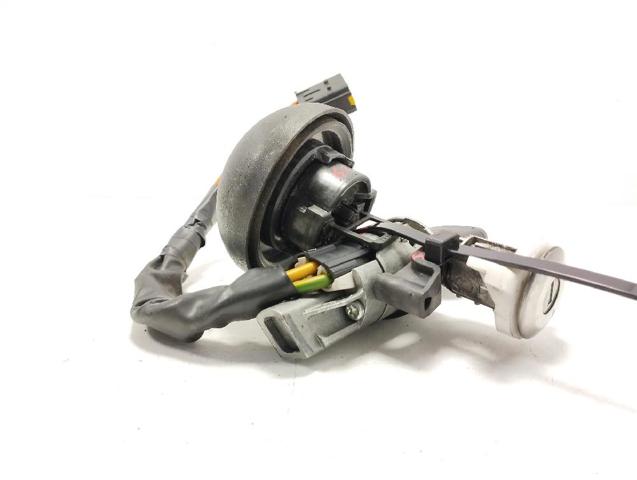 Stacyjka zapłonowa 7701471220 RENAULT