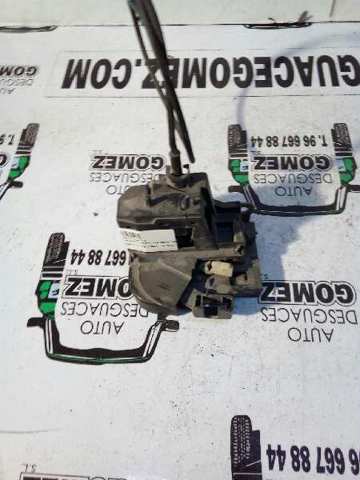 Zamek drzwi przednich prawych 7701473172 RENAULT