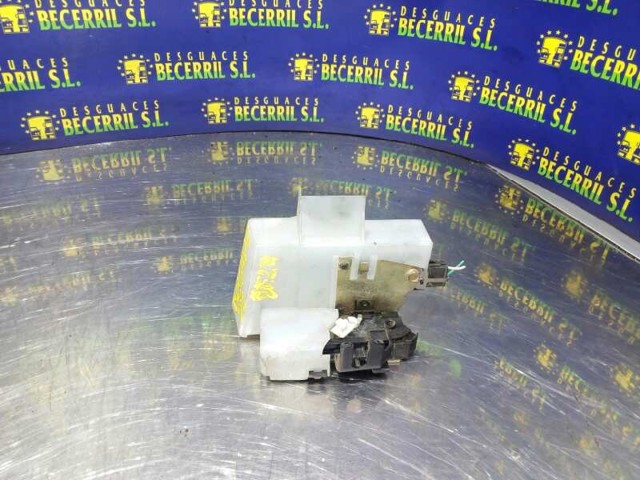 Zamek drzwi przednich prawych 7701473172 RENAULT