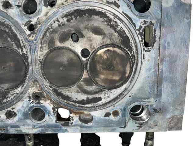 Głowica cylindrów Volvo V40 VW