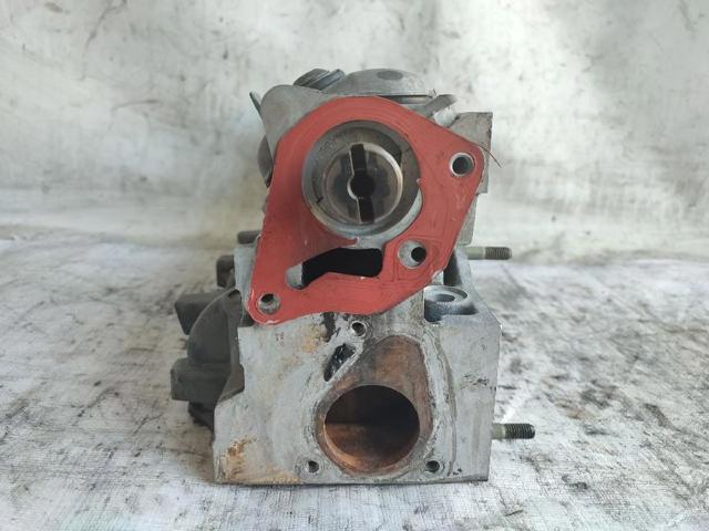 Głowica cylindrów Volvo V40 VW