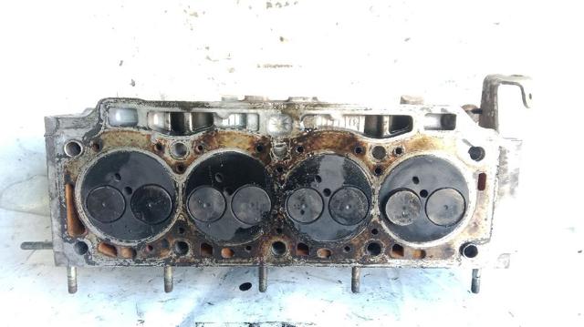 Głowica cylindrów Volvo V40 VW