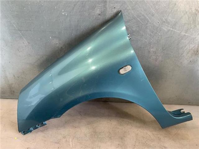 Błotnik przedni lewy 7701473448 RENAULT