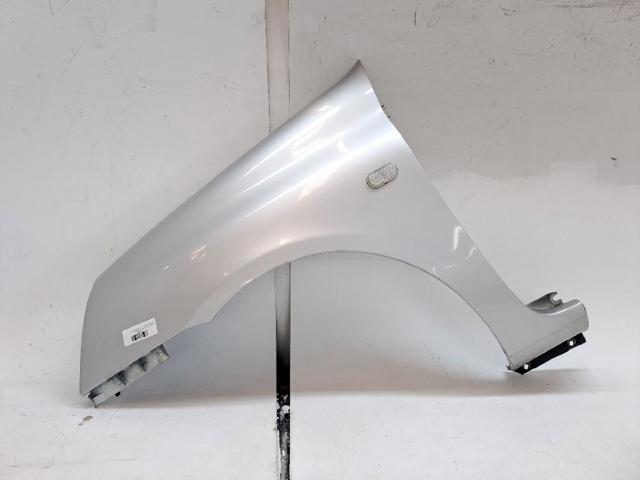 Błotnik przedni lewy 7701473448 RENAULT