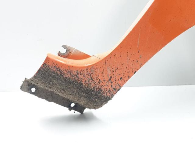 Błotnik przedni prawy Renault Clio LB0, LB1, LB2