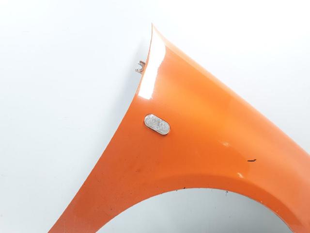 Błotnik przedni prawy Renault Clio LB0, LB1, LB2