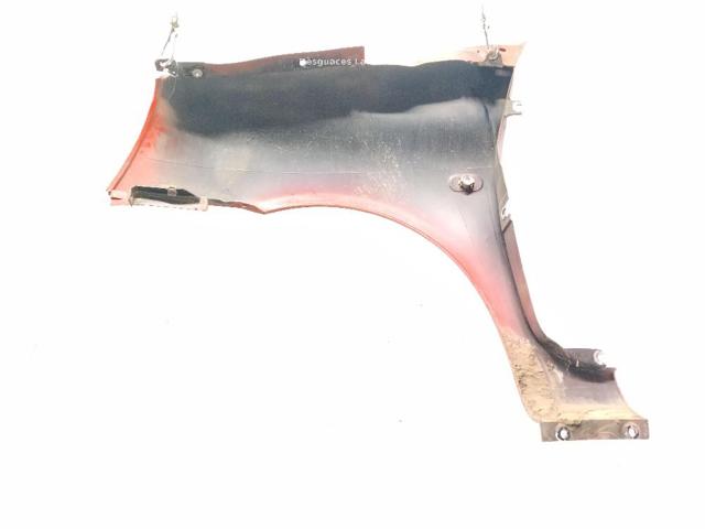 Błotnik przedni prawy Renault Clio LB0, LB1, LB2