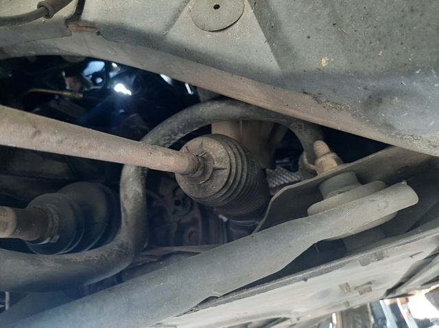 7701475841 Renault (RVI)