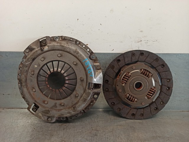 7701476327 Renault (RVI)