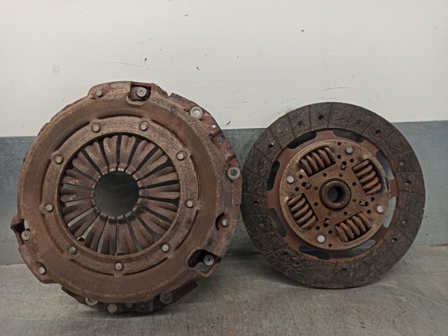 Zestaw sprzęgła (3 części) 7701476333 RENAULT